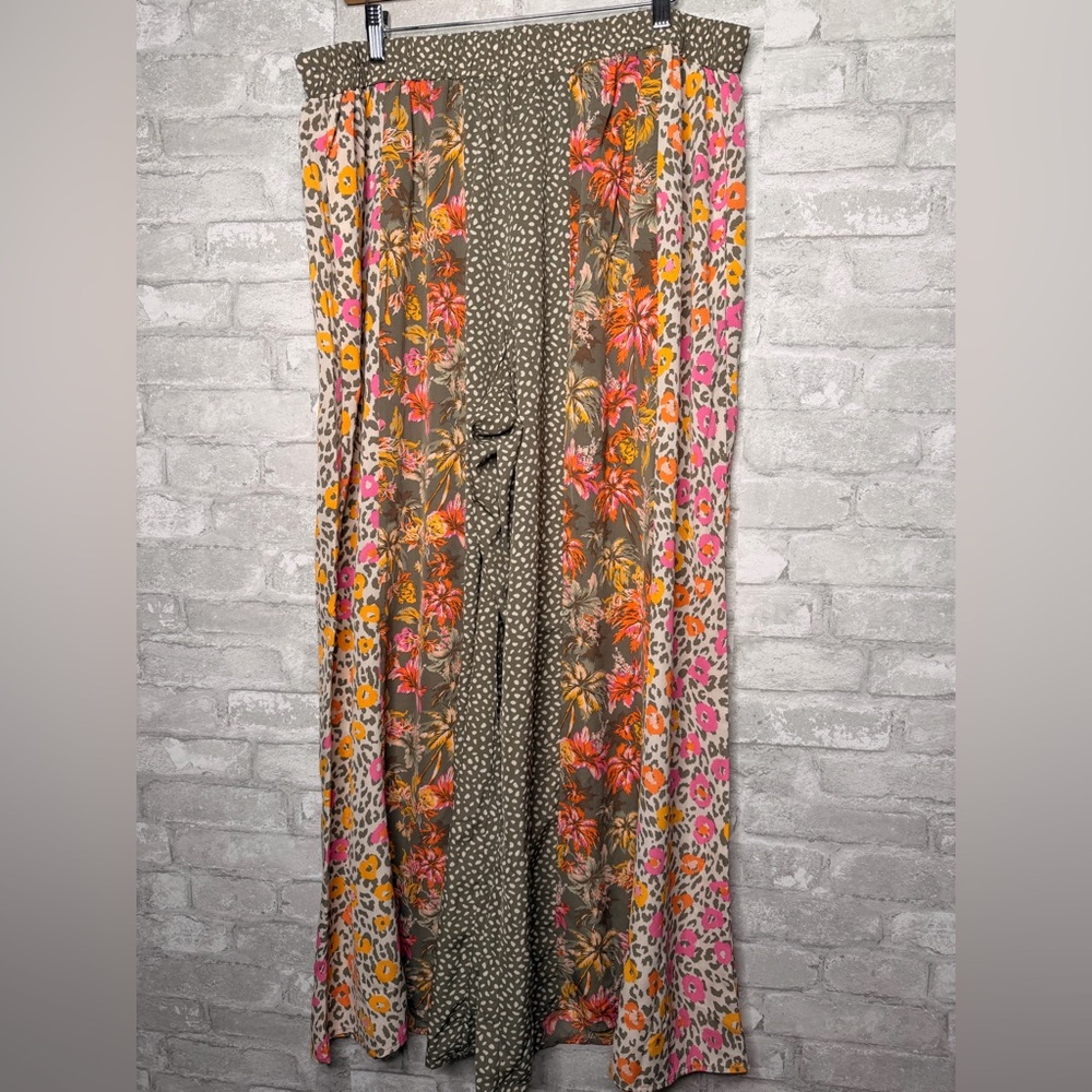 Size 18/20W Cato Women's Sea Grass Palazzo Wide Leg Pants Multicolor